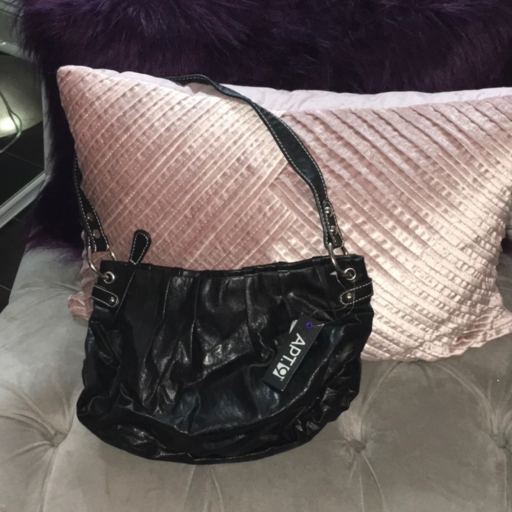 New with tags Black purse